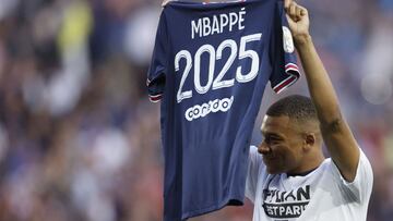 Mbappé se raja por Whatsapp