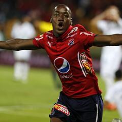 Luis Tipton llega a Cali para sumarse al América