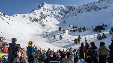 Público frente al Tuc de Bacivèr durante el Baqueira Beret Pro by Movistar del Freeride World Tour 2026