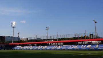 ¿Por qué no se puede impugnar el Barça-Valencia pese a que el Johan Cruyff incumple el Reglamento de LaLiga?