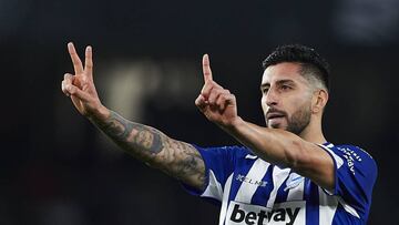 El chileno, que jugó en el inicio de LaLiga para el Alavés, partirá al elenco de la Ligue 1, que adquirió la totalidad de su pase en 18 millones de euros.