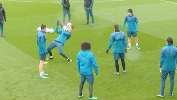 Cristiano Ronaldo with a skills show at Valdebebas training