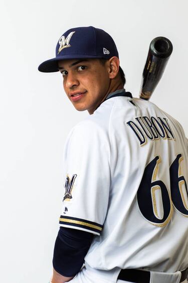 El hondureño Mauricio Dubon usará el dorsal 66 en la MLB