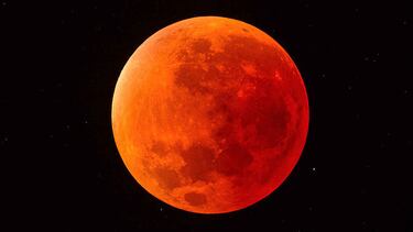 Calendario lunar mayo 2022: fases, luna de flores, eclipse de luna y lluvia de estrellas