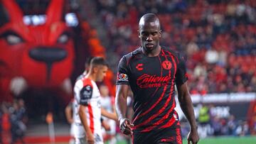 Kevin Balanta of Tijuana during the Play-In round match between Tijuana and Atlas as part of the Liga BBVA MX, Torneo Apertura 2024 at Caliente Stadium on November 24, 2024 in Tijuana, Baja California, Mexico.