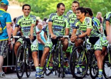 Los equipos que participarán en el Tour de Francia fueron presentados en Utrecht.