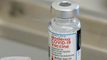 An expert committee on October 14, 2021 recommended a booster dose of Moderna&#039;s anti-Covid vaccine in the United States for certain at-risk groups, a month after making a similar decision for the Pfizer shot.