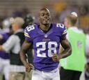 Peterson, estrella de NFL, evita prisión por maltrato infantil