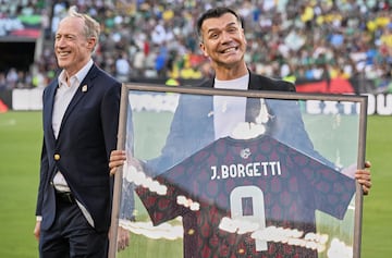  Ivar Sisniega and Jared Borgetti  during the game international friendly between Mexican National team (Mexico) and Brazil at Kyle Field Stadium, on June 08, 2024, College Station, Texas, United States.