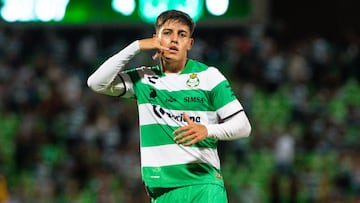 Jose Lozano celebrates his goal 4-0 of Santos during the game Santos vs Atletico San Luis, corresponding Round 11 the Torneo Apertura 2022 of the Liga BBVA MX at TSM Corona Stadium, on August 28, 2022.
<br><br>
Jose Lozano celebra su gol 4-0 de Santos durante el partido Santos vs Atletico San Luis, correspondiente a la Jornada 11 del Torneo Apertura 2022 de la Liga BBVA MX en el Estadio TSM Corona, el 28 de Agosto de 2022.