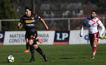El volante es jugador de Cobreloa.
