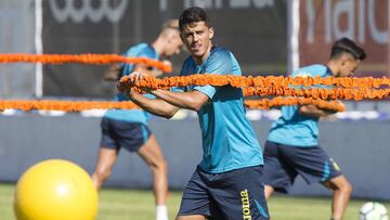 Fornals, que llegó al Villarreal desde Málaga, será titular.