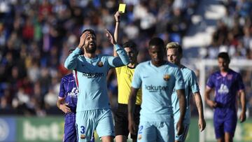 Piqué al árbitro, tras la amarilla: "¡La traías de casa..!"