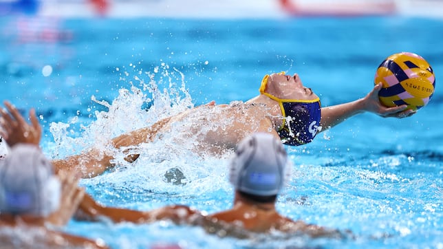España cumple su condena en La Défense con una sexta plaza