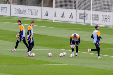 Entrenamiento de los porteros. 
 