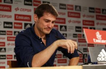 Iker Casillas se emocionó en su despedida