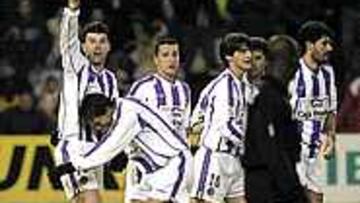 EL MEJOR DEL AÑO. El Valladolid, tras seis partidos disputados, sería el líder de Primera si la Liga hubiera comenzado en 2002.