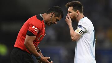 Messi blasts refereeing after Argentina's Copa América defeat: "It was 'bullshit'"