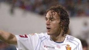 <B>LA PRIMERA. </B>Diego Milito, Savio y Sergio García dieron al Zaragoza su primera victoria en Liga.