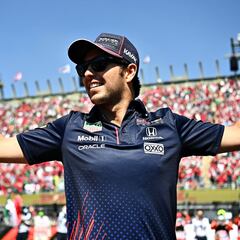 'Checo' Pérez, primer mexicano en liderar el GP de México