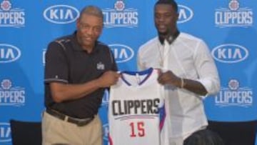 Lance Stephenson en su presentaci&oacute;n con los Clippers.