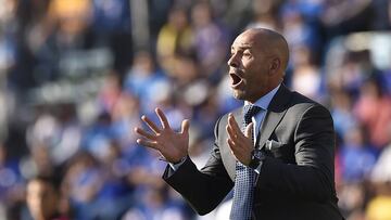 Cruz AzulxB4s coach Francisco Jemez gestures during their Mexican Clausura football tournament match against Tigres at the Azul Stadium in Mexico City on March 18, 2017. / AFP PHOTO / PEDRO PARDO