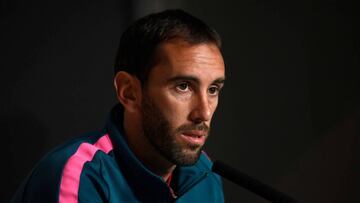 Godín comparece en la rueda de prensa previa al duelo ante el Arsenal.