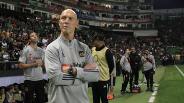 Bob Bradley, entrenador de LAFC, habl&oacute; sobre las lesiones que presentaron Kaye y Najar y fue optimista sobre lo que presentan ambos jugadores.