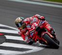 ¿Qué pilotos han logrado el doblete en sprint y carrera en MotoGP?