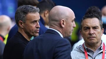 Meana: "Algo ha pasado para que Luis Enrique no quiera renovar".