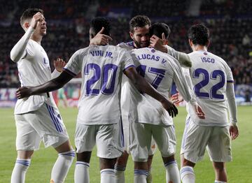 1-3. Lucas Vázquez celebra el tercer gol.