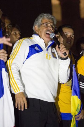 La celebración del Equipo Tigres UANL Campeon del Torneo Apertura 2015 de la Liga MX