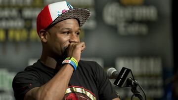 Todo apunta a que el legendario boxeador estadounidense se medirá ante el chico de 20 años de edad, quien en redes presume su lujosa vida.