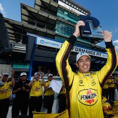 McLaughlin supera la pole de Álex Palou