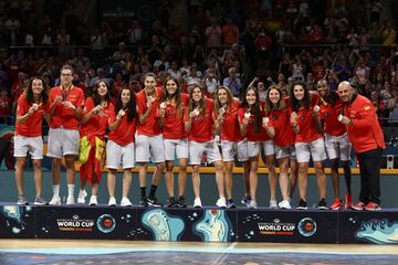 La selección española de baloncesto se colgó  la medalla de bronce tras imponerse a Bélgica 67-60. 