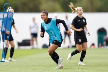 England squad for Women’s Euro 2022: player profiles - Hemp, Bronze, White…