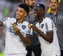Botafogo se acerca a un doblete histórico