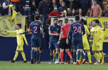 Atlético sweating on Fifa virus as squad thins out before Real