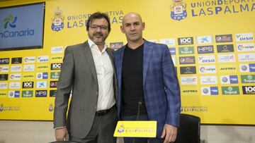 Paco Jemez durante su presentaci&oacute;n como t&eacute;cnico canario.