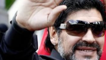 <b>ENFADO. </b>Maradona no acepta las condiciones de Grondona.