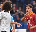 El gesto de Dybala con Guendouzi en el Derbi de Roma que causa furor en redes