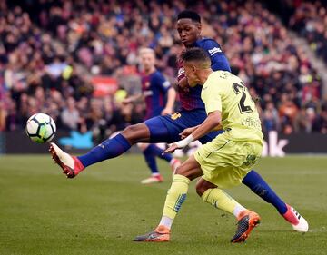 Gran debut de Yerry Mina en la defensa del Barcelona 
