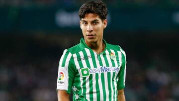 Diego Lainez regresa a la actividad en triunfo de Betis