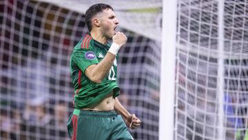 Santiago Gimenez of Mexico during the game Mexican National Team (Mexico) vs Honduras, corresponding to the Quarterfinals second Leg of the Concacaf Nations League 2023-2024, at Azteca, on November 21, 2023.
<br><br>
Santiago Gimenez de Mexico durante el partido Seleccion Nacional Mexicana (Mexico) vs Honduras, correspondiente a Cuartos de Final Vuelta de la Liga de Naciones de Concacaf 2023-2024, en el Estadio Azteca, el 21 de Noviembre de 2023.