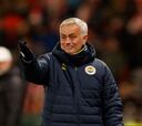 El Fenerbahce de Mourinho negocia por Mario Hermoso