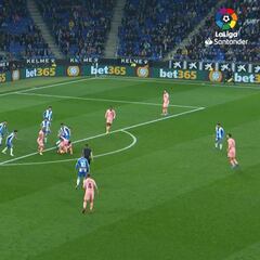 Sólo Messi es capaz: cae al suelo y 4" después hace este disparate