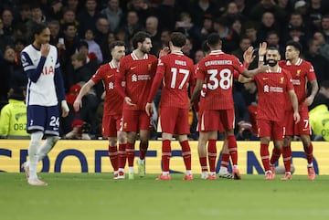 Liverpool's players celebrate the 6-3 lead