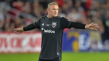 Exjugador de Manchester United, da polémico consejo a Rooney