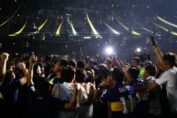 Boca es el nuevo campeón de la Superliga con un punto de diferencia sobre River Plate, equipo que empató ante Atlético Tucumán.