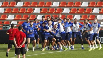 La gran cantidad de empates generan dudas en el vestuario blanquinegro. Los pesos pesados se han encargado en los últimos días de lanzar mensajes internos de optimismo.